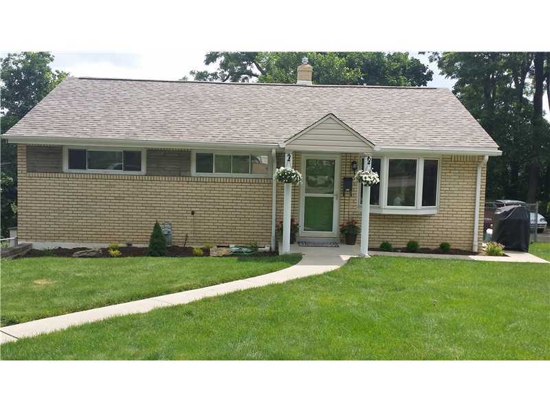 Property Photo:  213 Cedarcove  PA 15227 