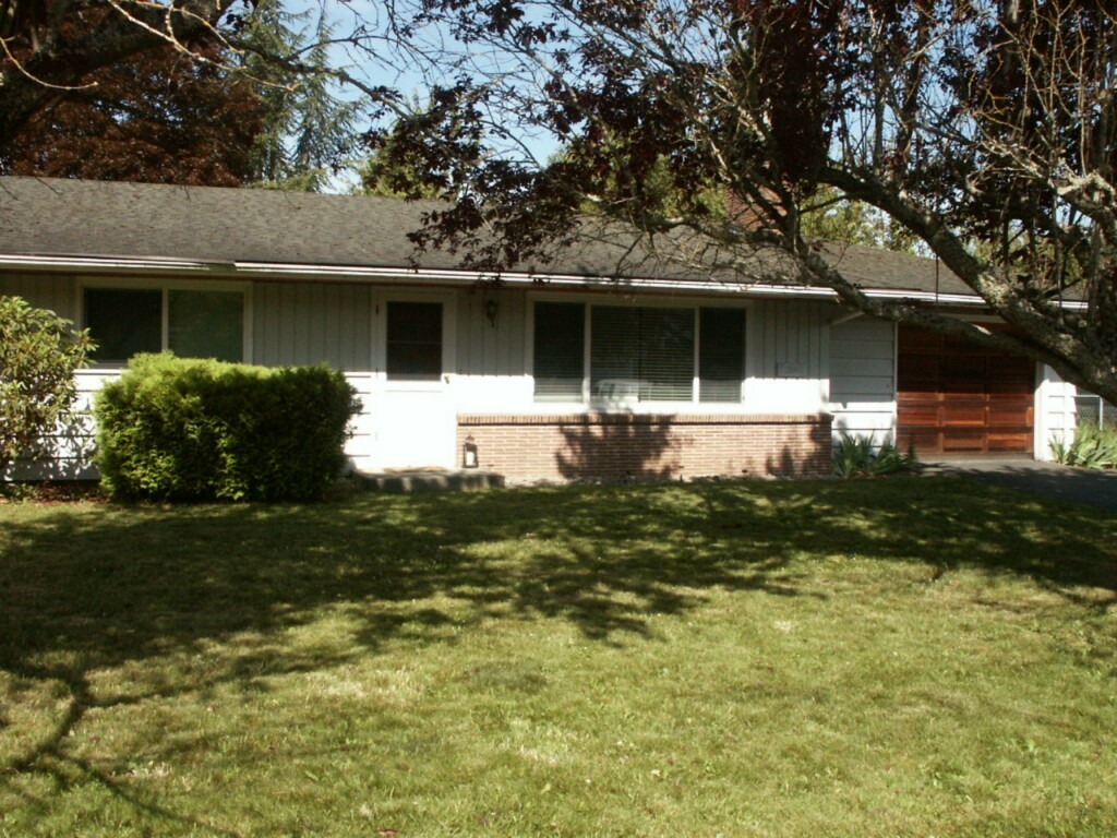 Property Photo:  2231 St Clair St  WA 98229 