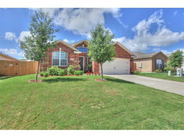 Property Photo: 212 Judge King Drive TX 76537