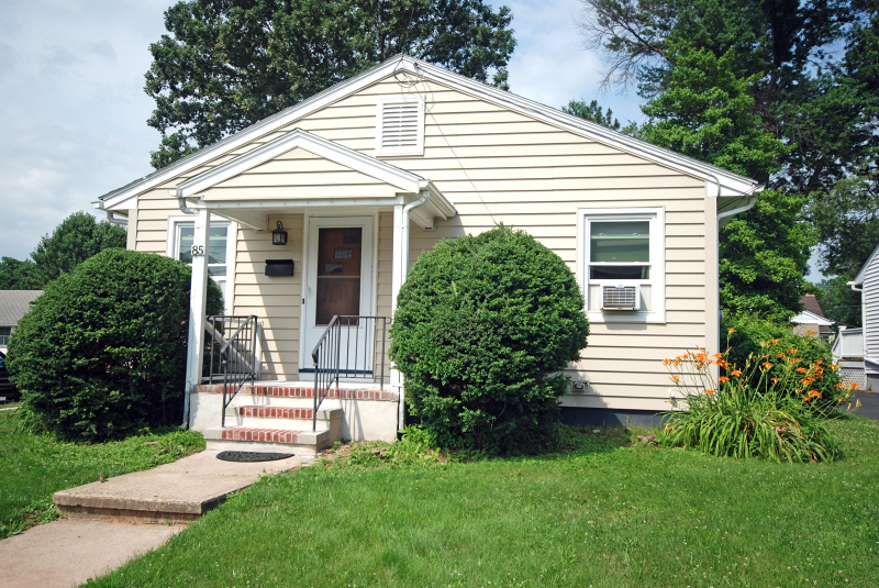 Property Photo: 85 Anderson St NJ 08869