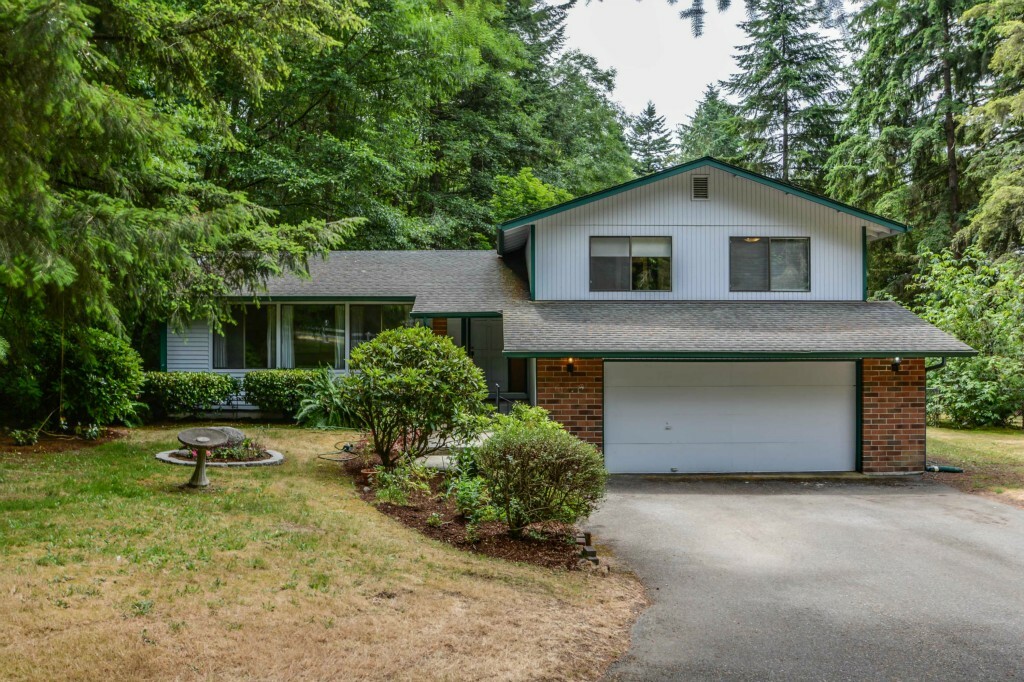 Property Photo:  2389 SE Holman Ct  WA 98367 