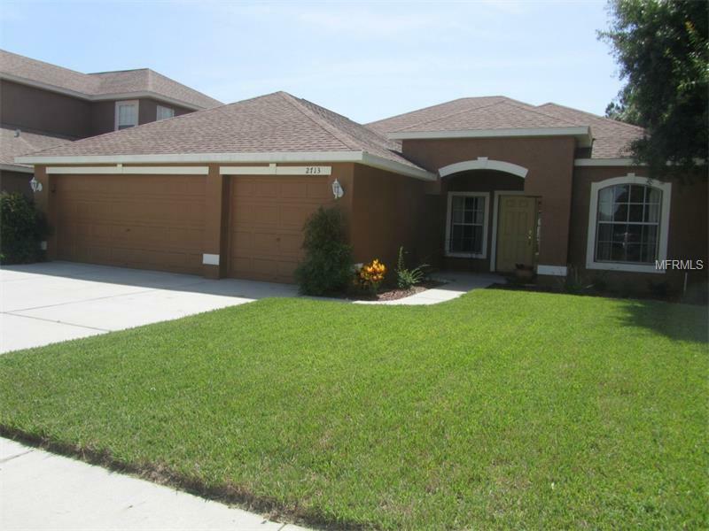 Property Photo:  2713 Timacqua Drive  FL 34691 