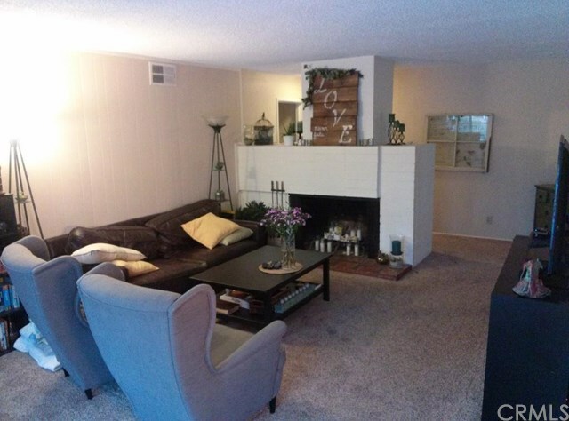 Property Photo:  1001 N Wright Street  CA 92701 