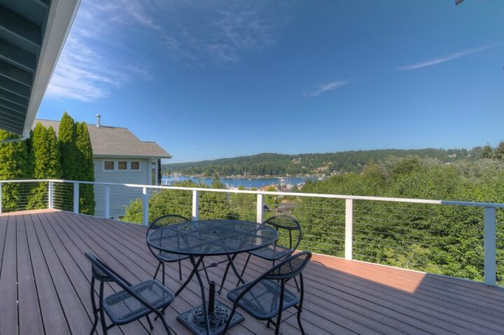 8103 Bayridge Ave  Gig Harbor WA 98332 photo