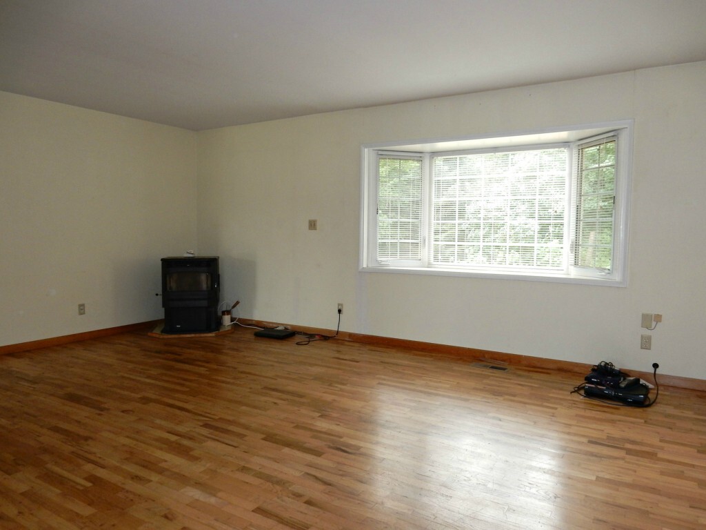 Property Photo: 7105 Ritter Rd WA 98248