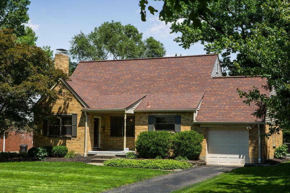 Property Photo: 2096 Jervis Road OH 43221