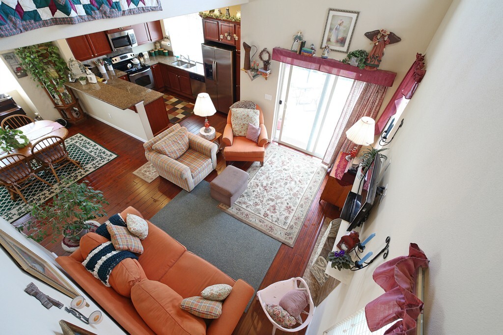 Property Photo: 245 Otter Dr WA 98047