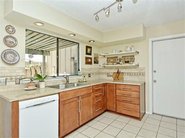 Property Photo:  912 E Village Lane  TX 78758 