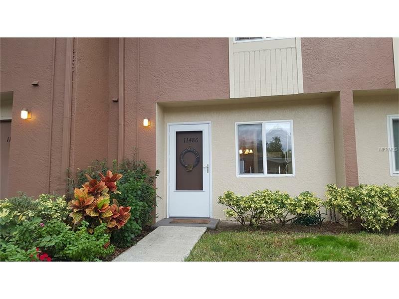 Property Photo: 11486 Bay Street NE FL 33716