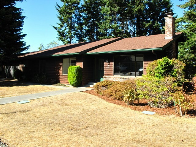 Property Photo:  2127 W 8th St  WA 98363 