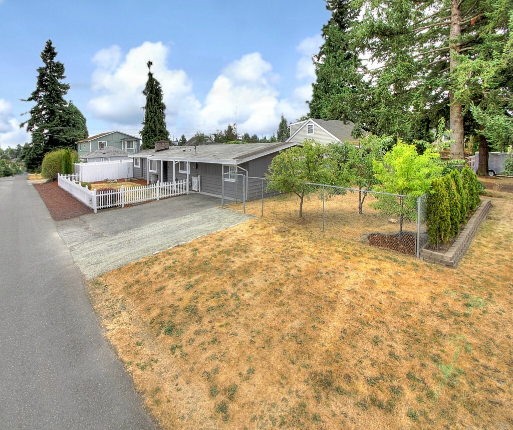 Property Photo: 4014 S 14th St WA 98405