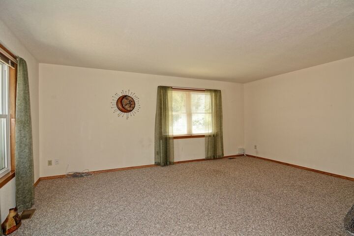 Property Photo: 4802 Glenwood Ave WA 98203