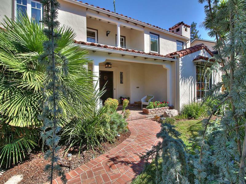 Property Photo:  765 East William Street  CA 95112 