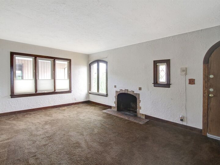 Property Photo: 4533 15th Ave S WA 98108