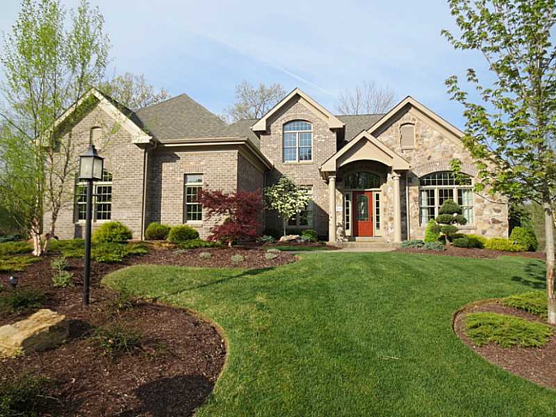 Property Photo:  211 Old Woods Drive  PA 15317 