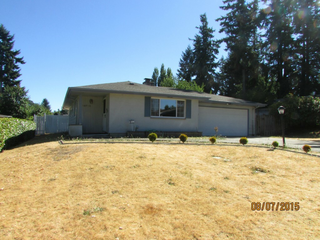 Property Photo: 10716 98th St SW WA 98498