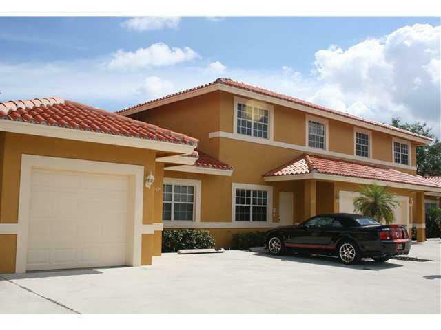 Property Photo: 1434 Hawthorne Place FL 33414