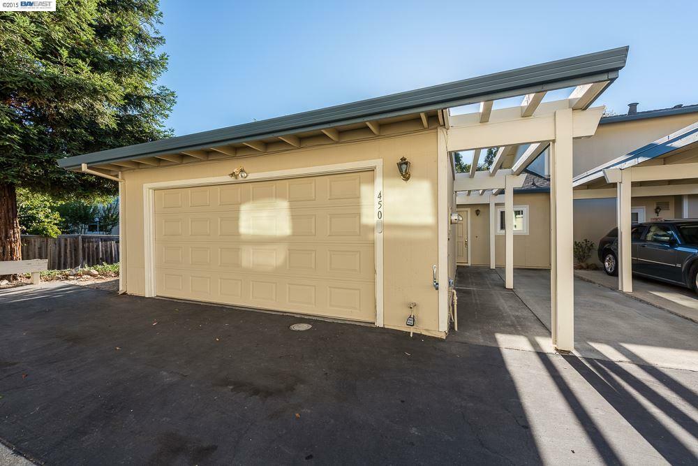 Property Photo: 450 Holiday Hills Drive CA 94553