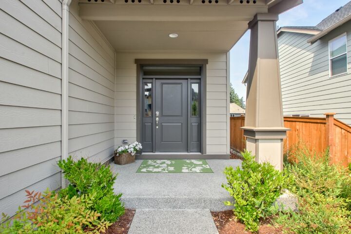 Property Photo: 5549 Buckhorn Wy WA 98273