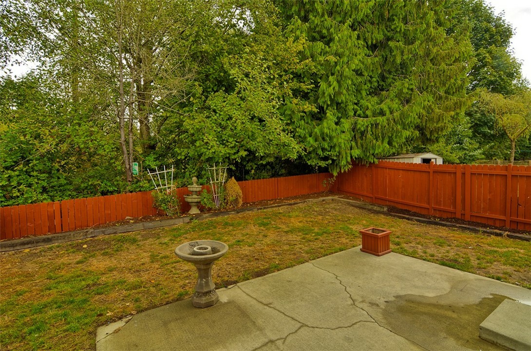 Property Photo:  6513 81st Dr NE  WA 98270 