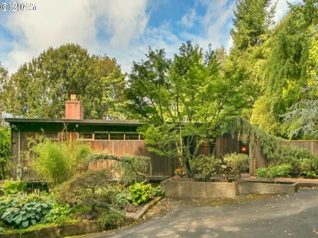 Property Photo:  728 NW Skyline Blvd  OR 97229 