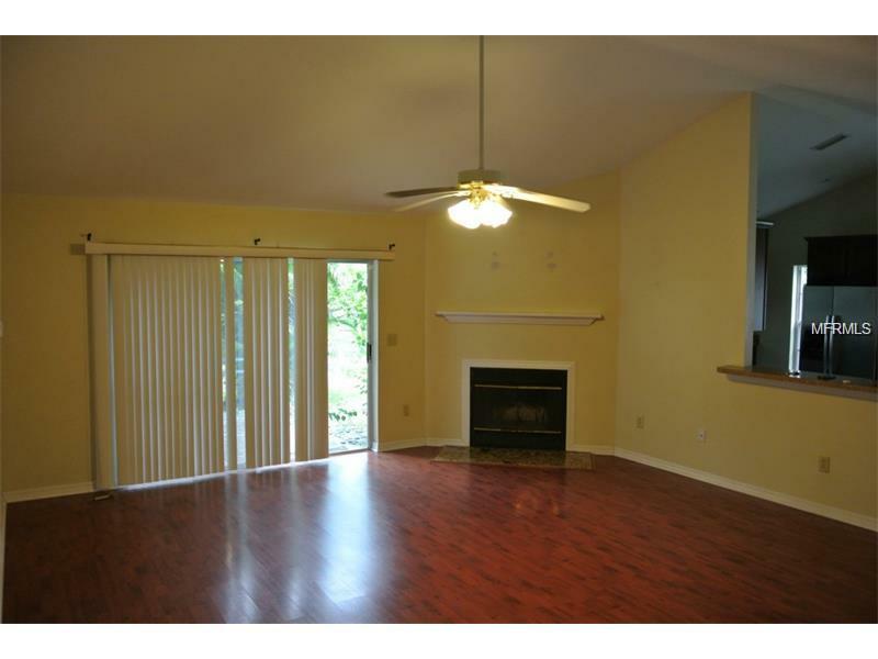Property Photo: 1118 Tuxford Drive FL 33511