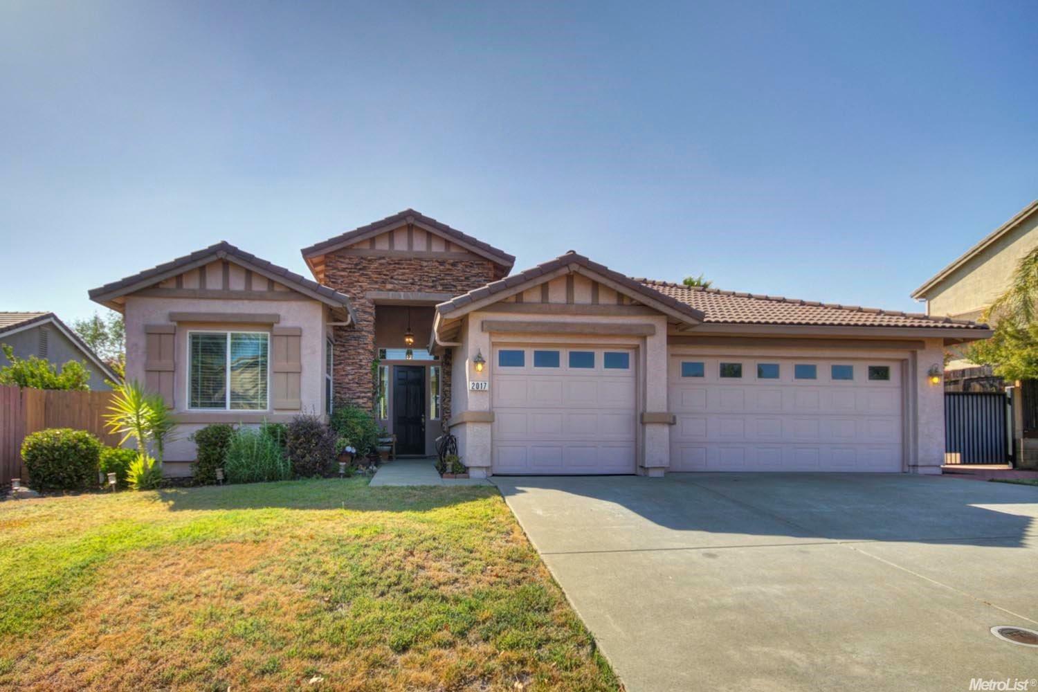 Property Photo:  2017 Dorrington Drive  CA 95661 