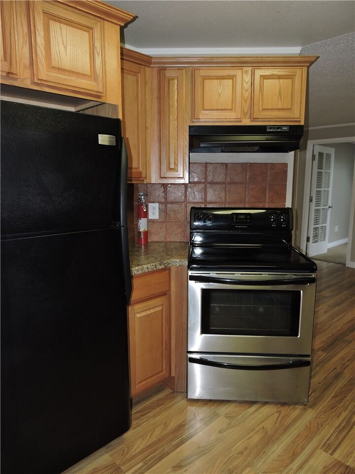 Property Photo: 23917 70th Av Ct E WA 98338