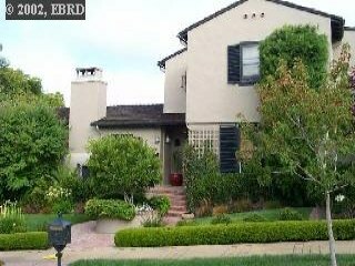 Property Photo:  84 Cambrian Ave  CA 94611 