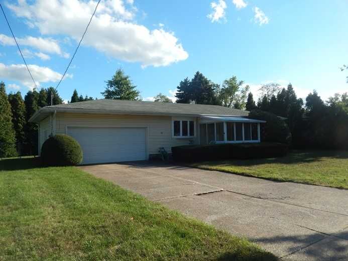 Property Photo: 2009 S Manor PA 16505