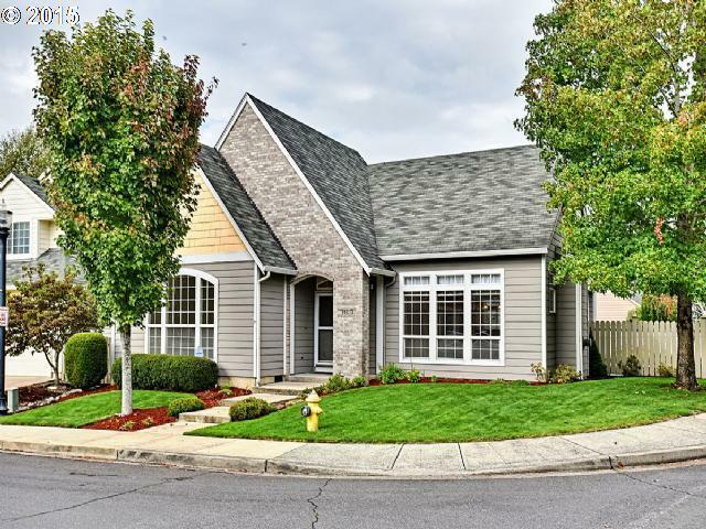 Property Photo: 18212 SE 44th Way WA 98683