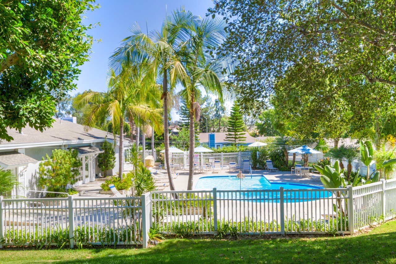 Property Photo: 4466 Sapphire CA 92056