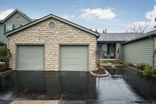 Property Photo:  5791 Blendon Place Drive 26D  OH 43230 