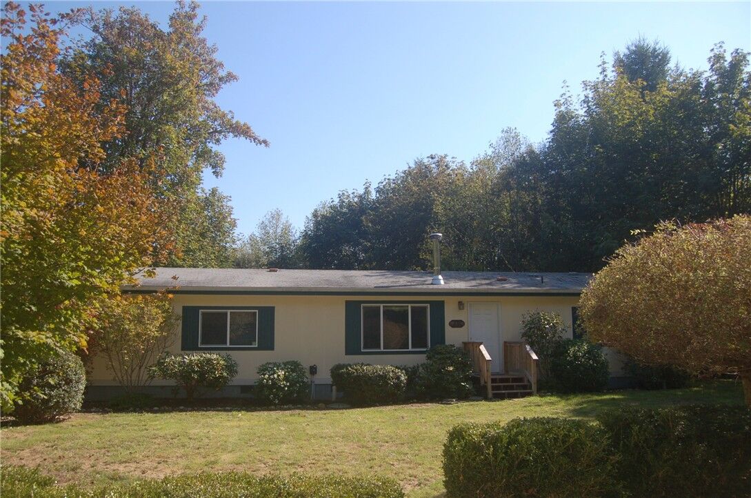 Property Photo: 251 E Northcrest Court WA 98524