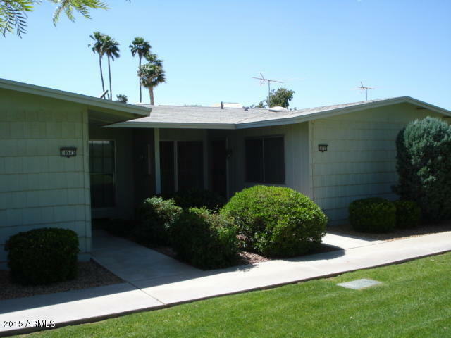 Property Photo: 10575 W Palmeras Drive AZ 85373