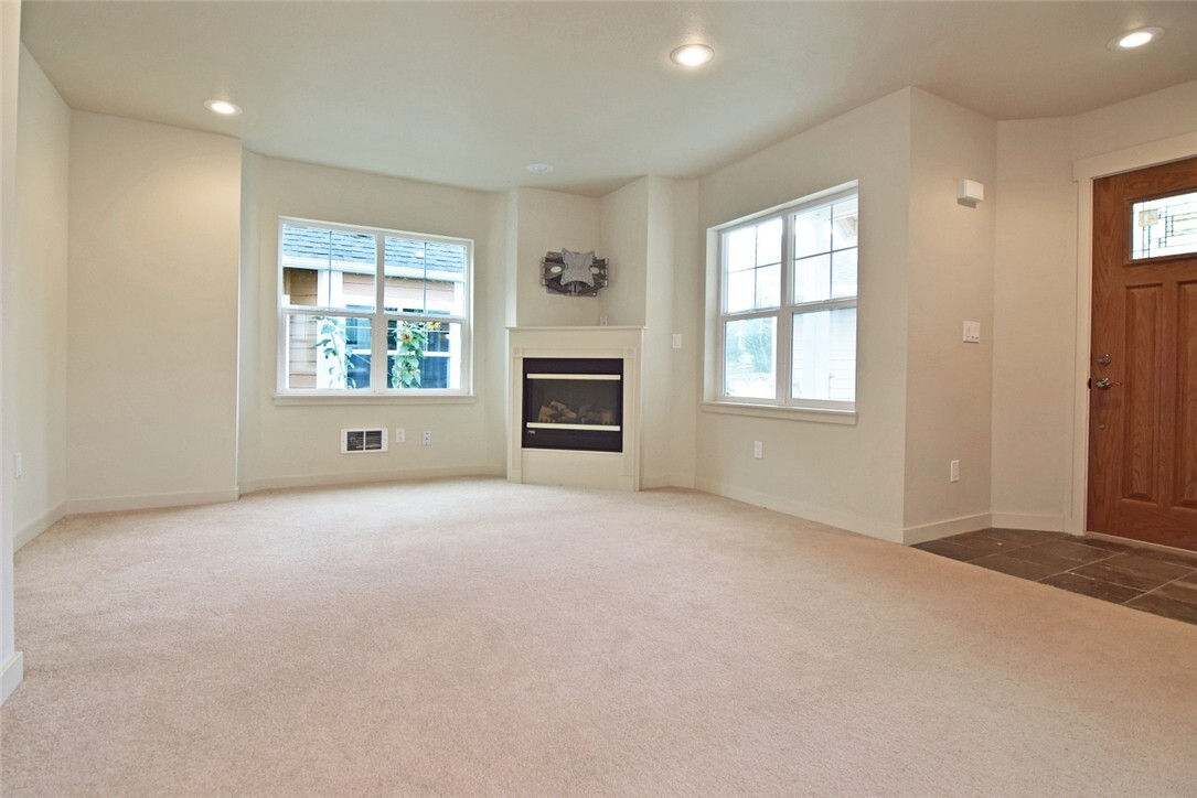 Property Photo: 16417 33rd Ave W WA 98037