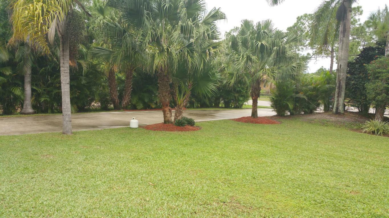 Property Photo:  16646 Key Lime Boulevard  FL 33470 