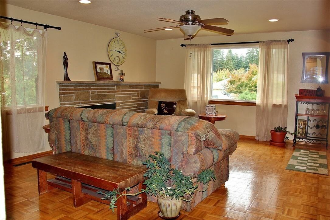 Property Photo: 321 Berkeley WA 98466
