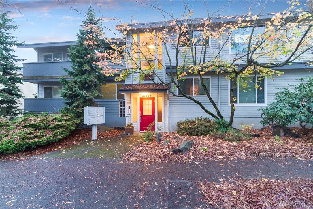 Property Photo:  12567 35th Avenue NE 201  WA 98125 