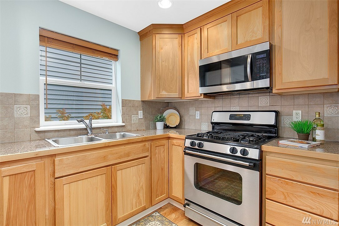 Property Photo: 2607 NW 59th St A WA 98107