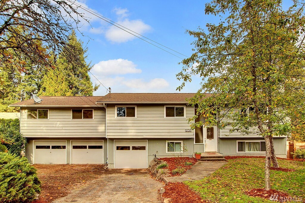 Property Photo:  8720 NE 133rd Place  WA 98034 