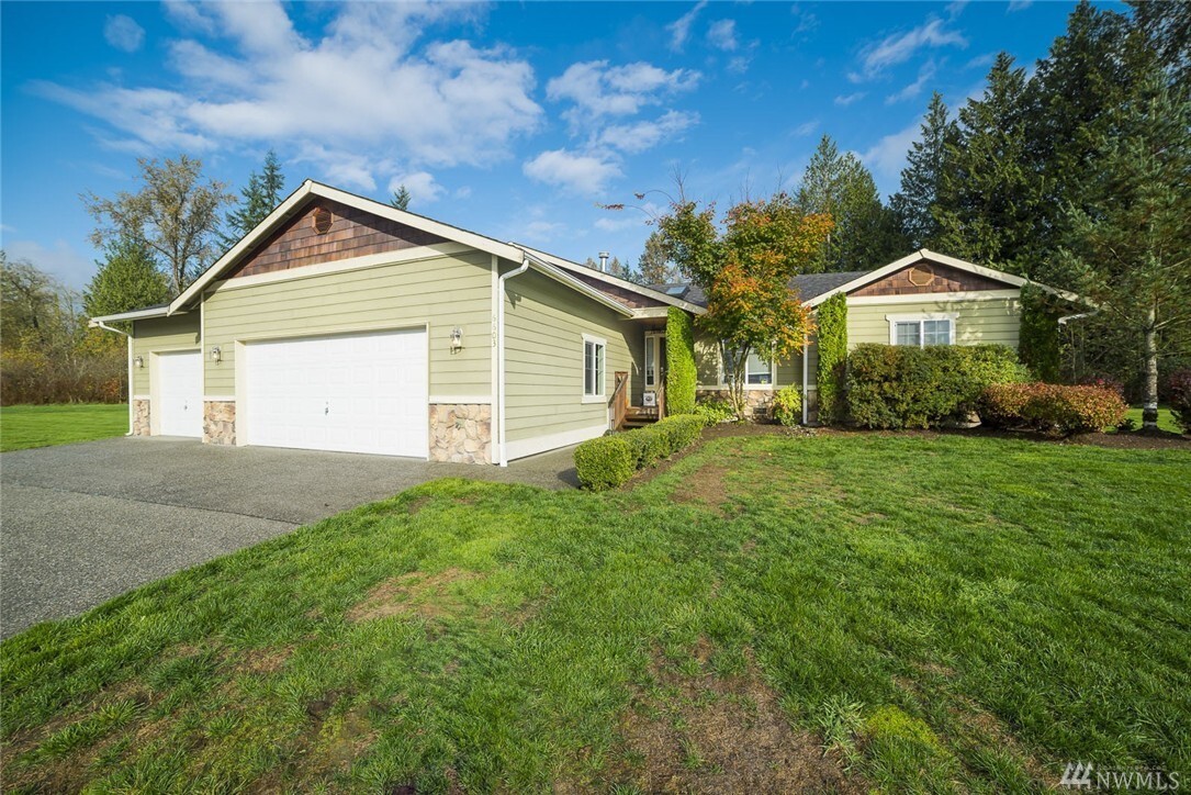 Property Photo: 6603 110th Ave NE WA 98258