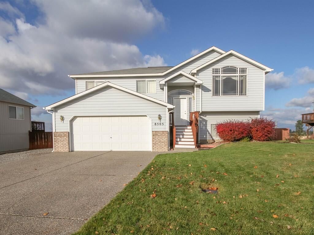 Property Photo:  8505 E Vista Park Dr  WA 99217 