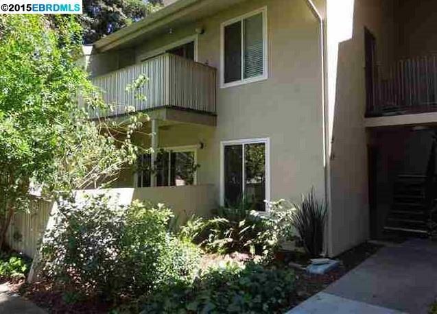 Property Photo:  2700 Oak 18  CA 94597 