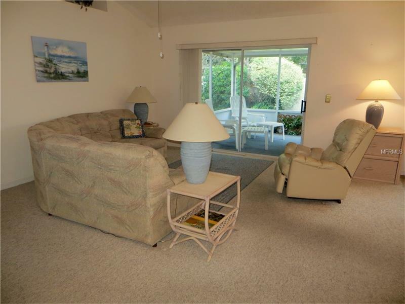 Property Photo: 1299 Countrywind Drive FL 32703