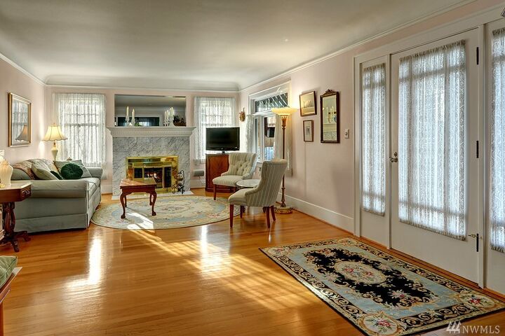 Property Photo: 428 3rd Avenue N WA 98020