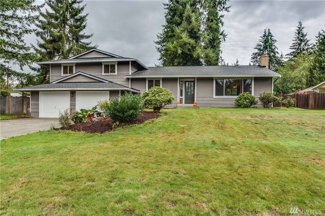 Property Photo: 18013 129th Place SE WA 98290