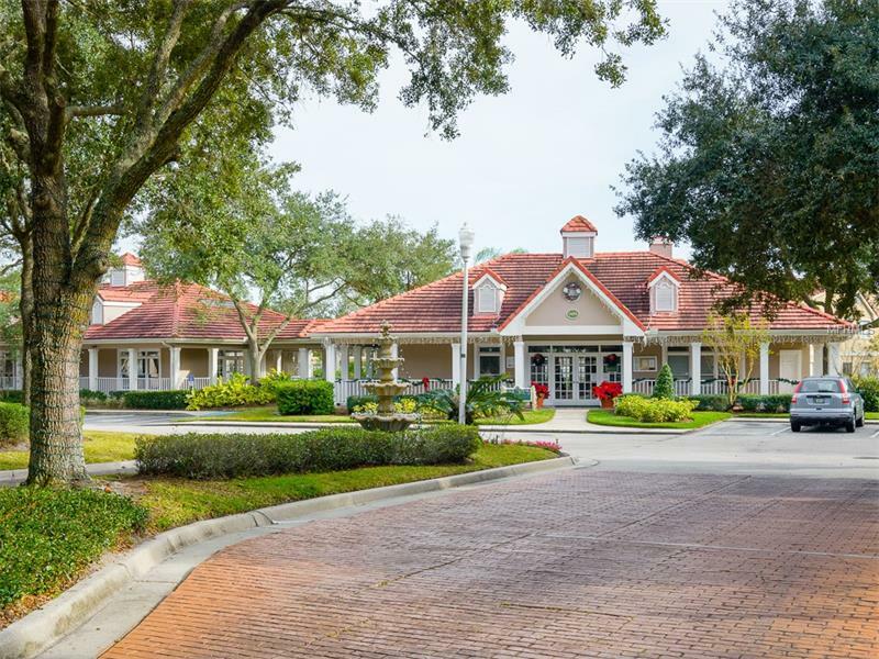 Property Photo: 9481 Highland Oak Drive 703 FL 33647