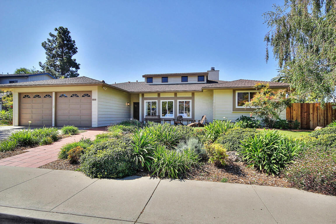Property Photo: 5217 Vallecito Court CA 93013