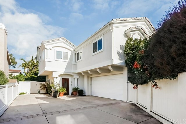 Property Photo:  2305 Pullman Lane B  CA 90278 